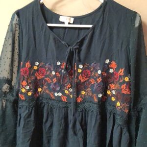 Beautiful Dark Green Umgee Tunic With Flowers.